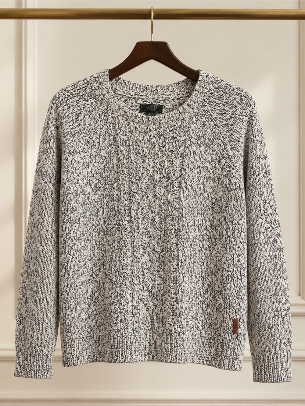 Roots Canada Marled Cable Knit Sweater Size Small